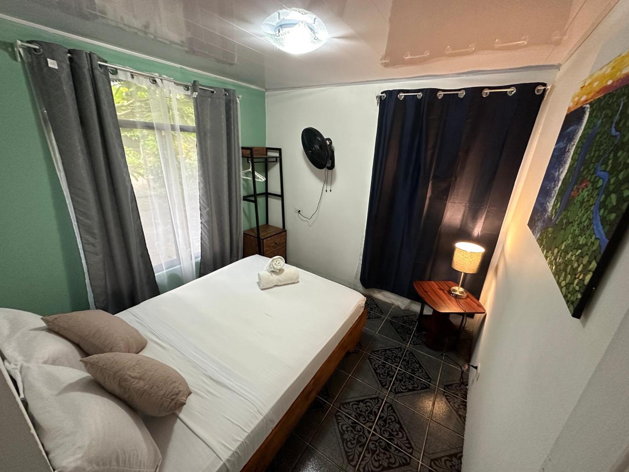 Micheck Beach House تورتوجويرو المظهر الخارجي الصورة
